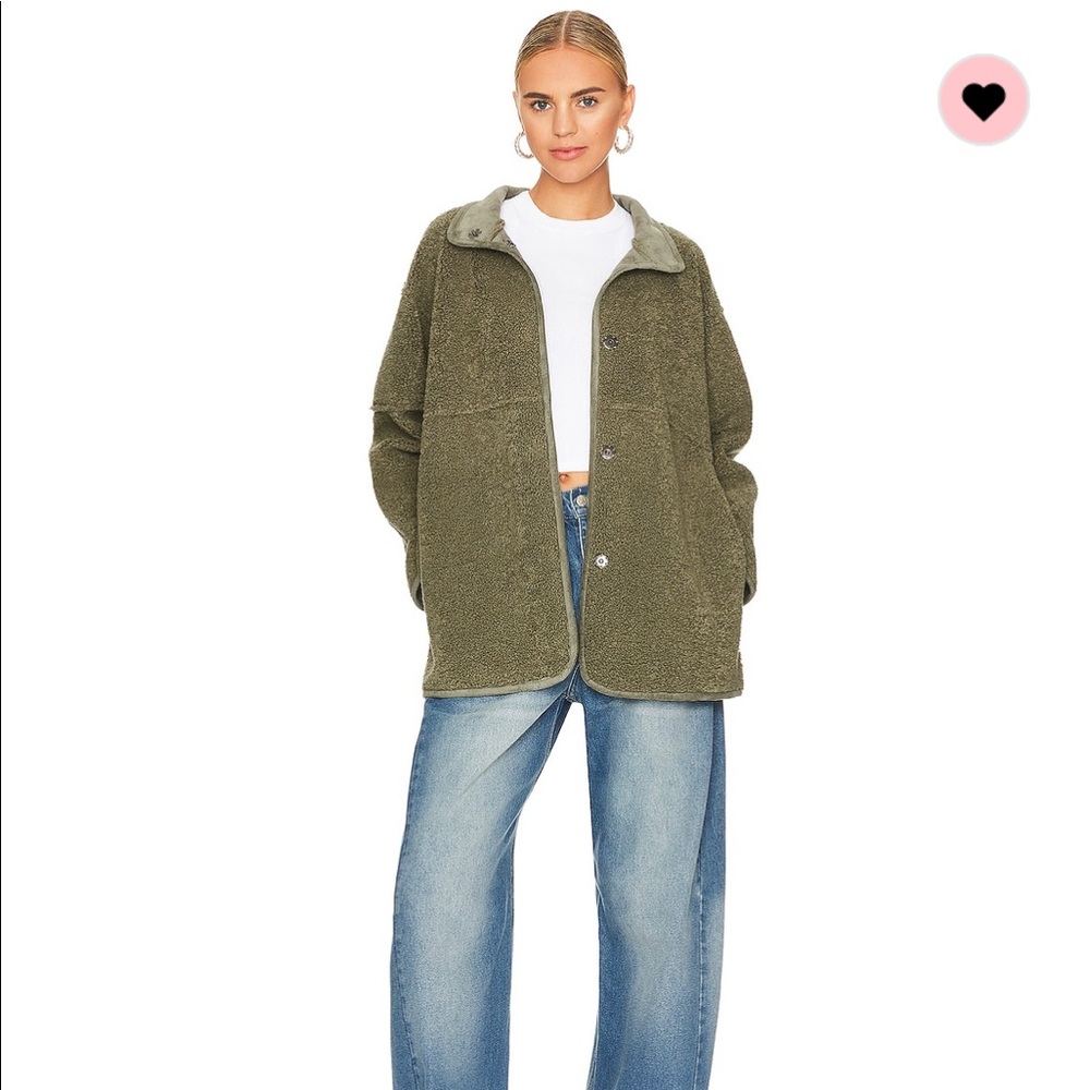 ISO Albany reversible Sherpa 💚 coat Velvet by Graham & Spencer: XS sage